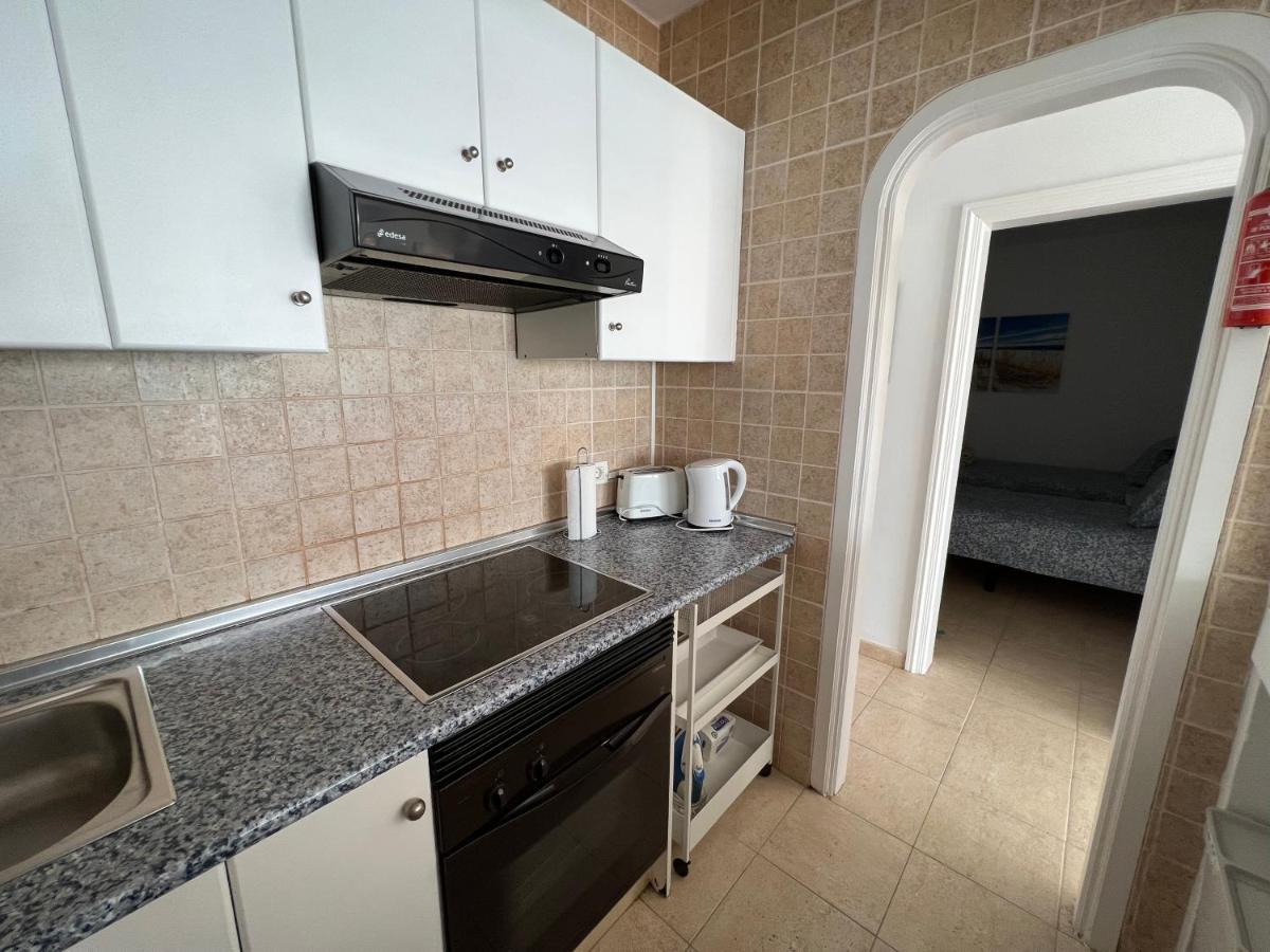 Apartment Oasis Blue - Beautiful 1 Bedroom On Private Complex With Pool *