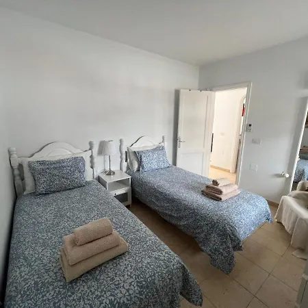 Oasis Blue - Beautiful 1 Bedroom Apartment On Private Complex With Pool Tias Exterior photo