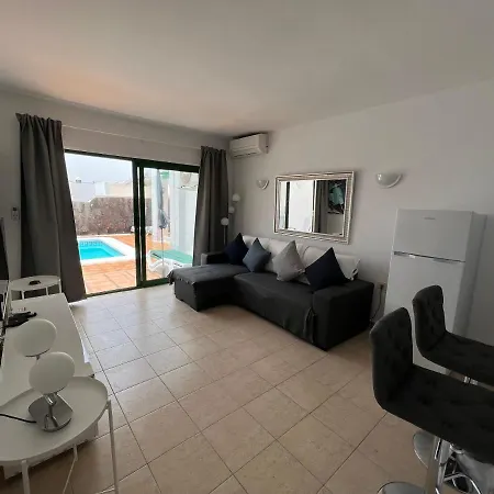 Oasis Blue - Beautiful 1 Bedroom Apartment On Private Complex With Pool Tias Exterior photo